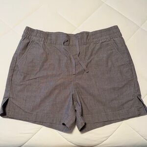 Magellan’s Women’s Gray Elastic Waist Drawstring Shorts